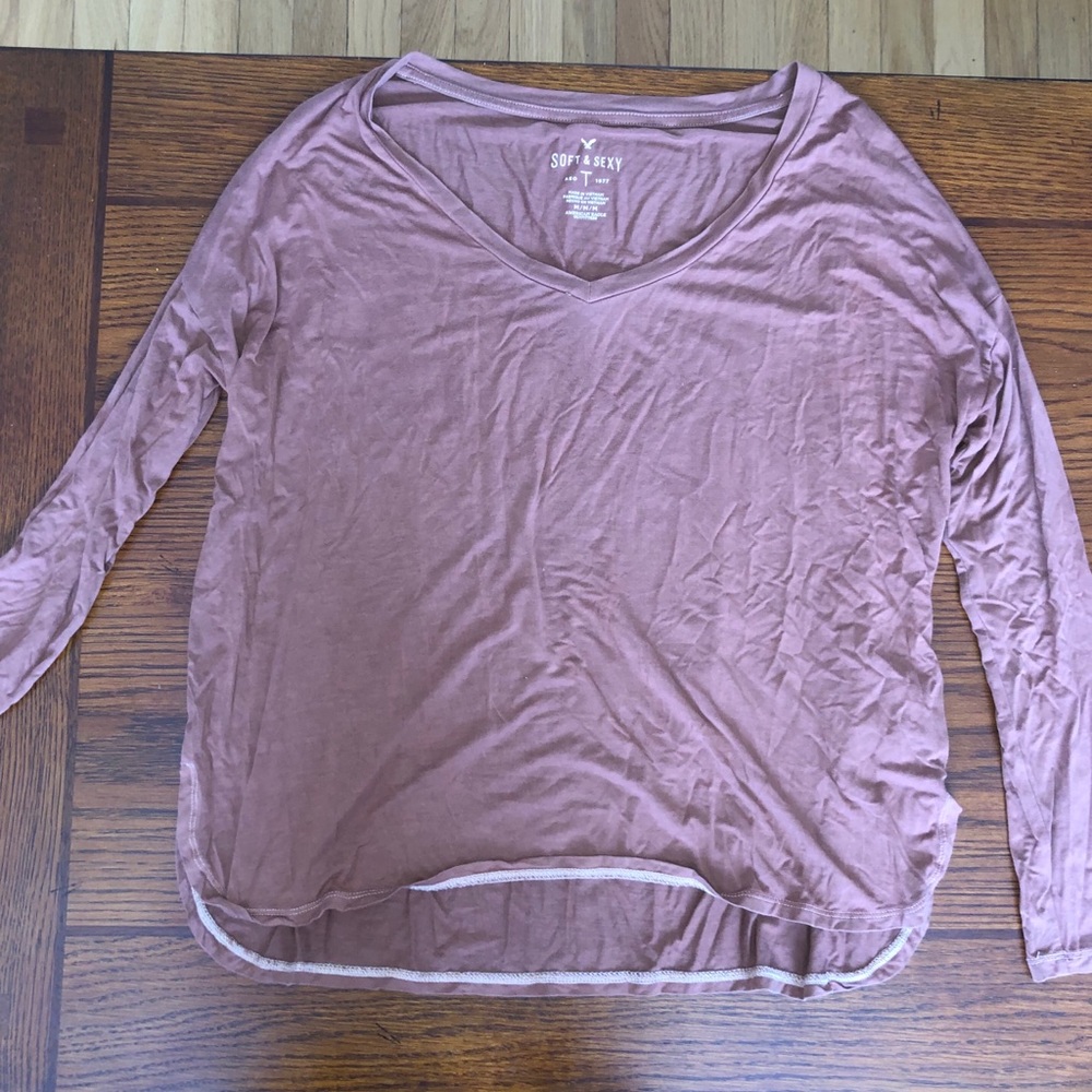 Long sleeve brown v neck